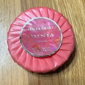NWT Bvlgari Omnia Coral Scented Soap